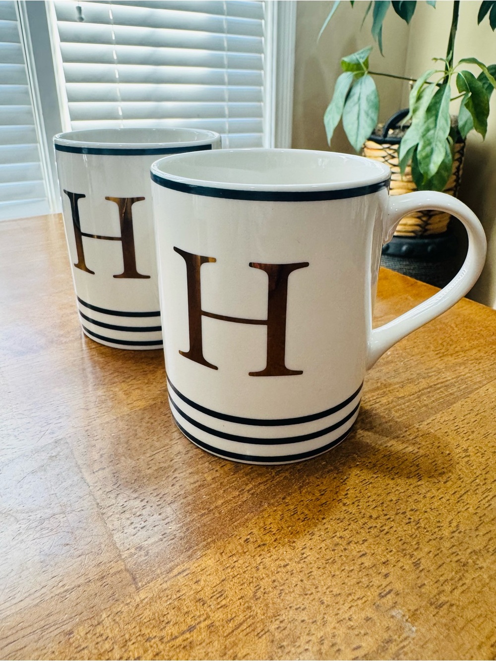 Set of 2 Monogram H Mugs in Navy Blue, Gold and Creamy White